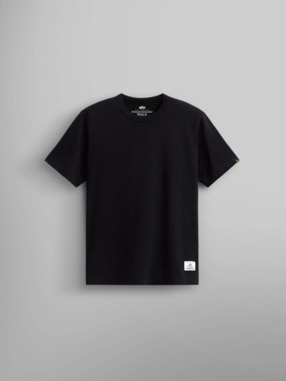 NWT Alpha Industries Essential Tee In Black